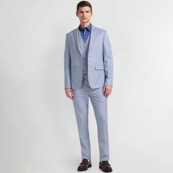 https://daiseyfashions.com/products/men-solid-3-pieces-tailored-fit-formal-suit