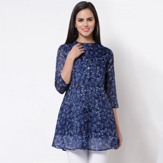 https://daiseyfashions.com/products/blue-printed-tunic