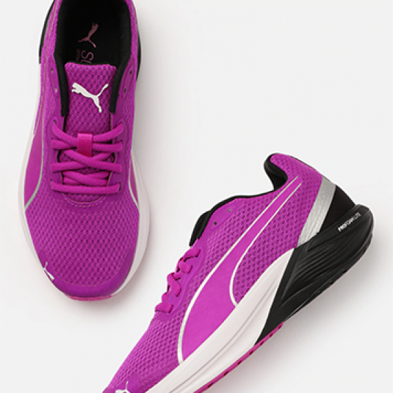 https://daiseyfashions.com/products/women-magenta-feline-profoam-running-shoes