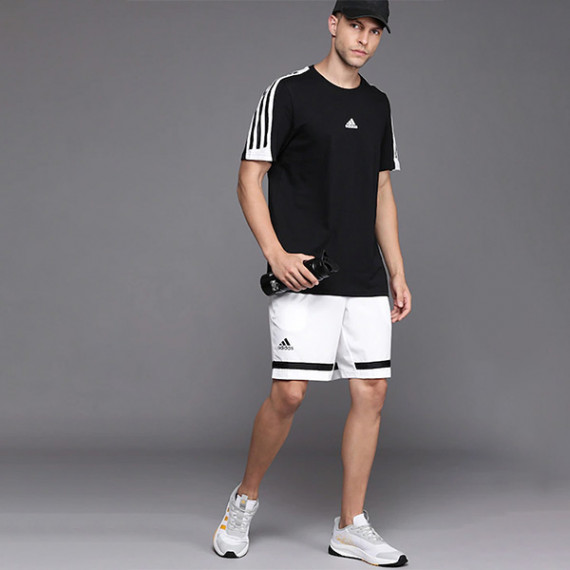 https://daiseyfashions.com/products/men-white-black-club-brand-logo-printed-tennis-sports-shorts