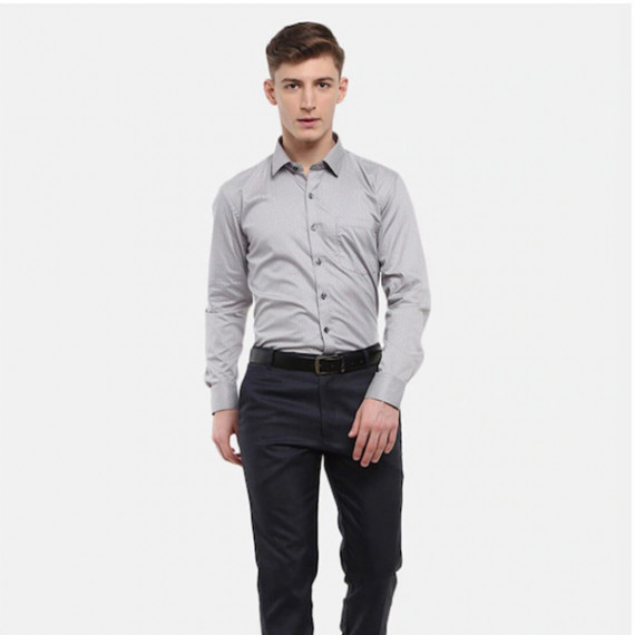 https://daiseyfashions.com/products/men-grey-horizontal-stripes-striped-cotton-formal-shirt