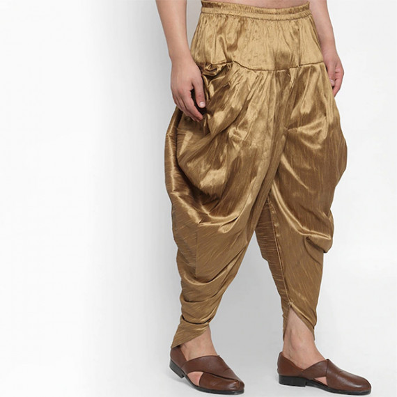 https://daiseyfashions.com/products/men-gold-toned-solid-silk-dhotis