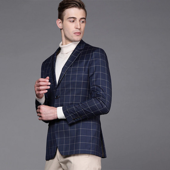 https://daiseyfashions.com/products/men-navy-blue-beige-slim-fit-checked-single-breasted-smart-casual-blazer