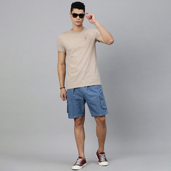 https://daiseyfashions.com/products/men-blue-solid-pure-cotton-denim-cargo-shorts