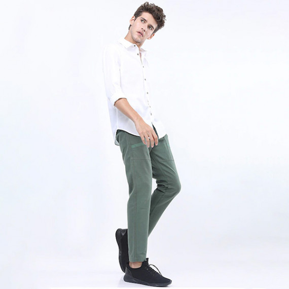 https://daiseyfashions.com/products/men-green-cargos-trousers