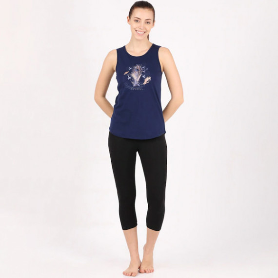 https://daiseyfashions.com/products/women-blue-pink-printed-pure-cotton-relaxed-fit-thermal-tops