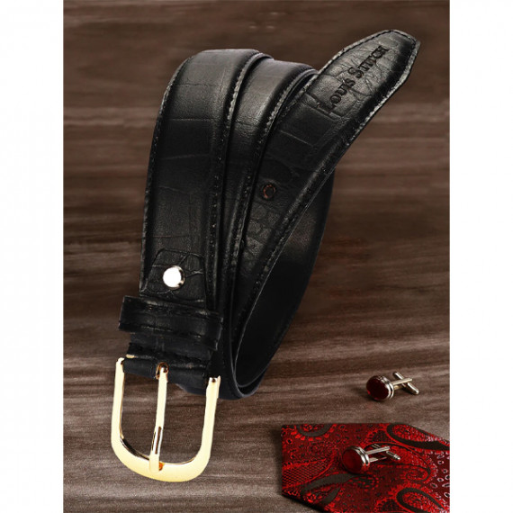 https://daiseyfashions.com/products/black-leather-belt