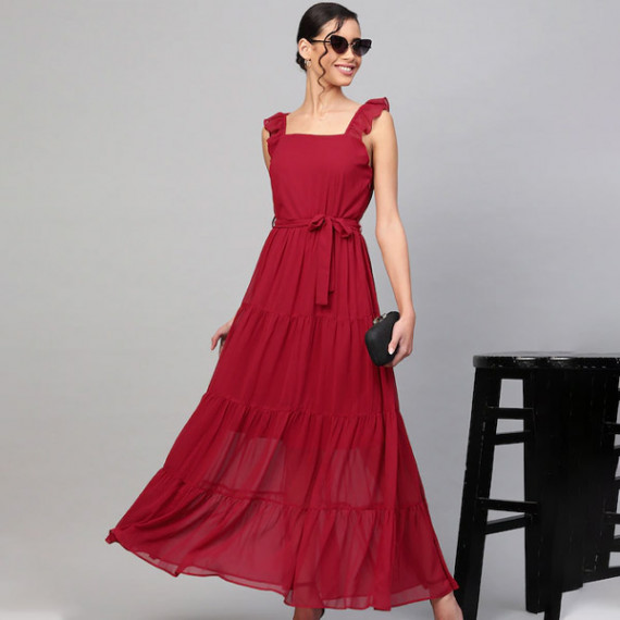 https://daiseyfashions.com/products/maroon-tiered-maxi-dress