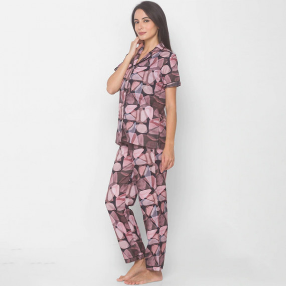 https://daiseyfashions.com/products/women-black-abstract-printed-nightwear