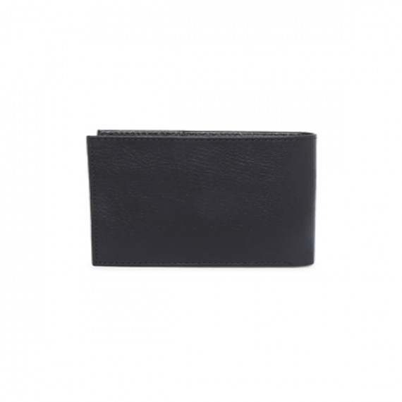 https://daiseyfashions.com/products/black-wallet